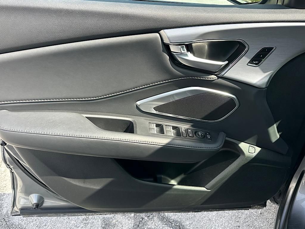 Used 2023 Acura RDX Base image 16