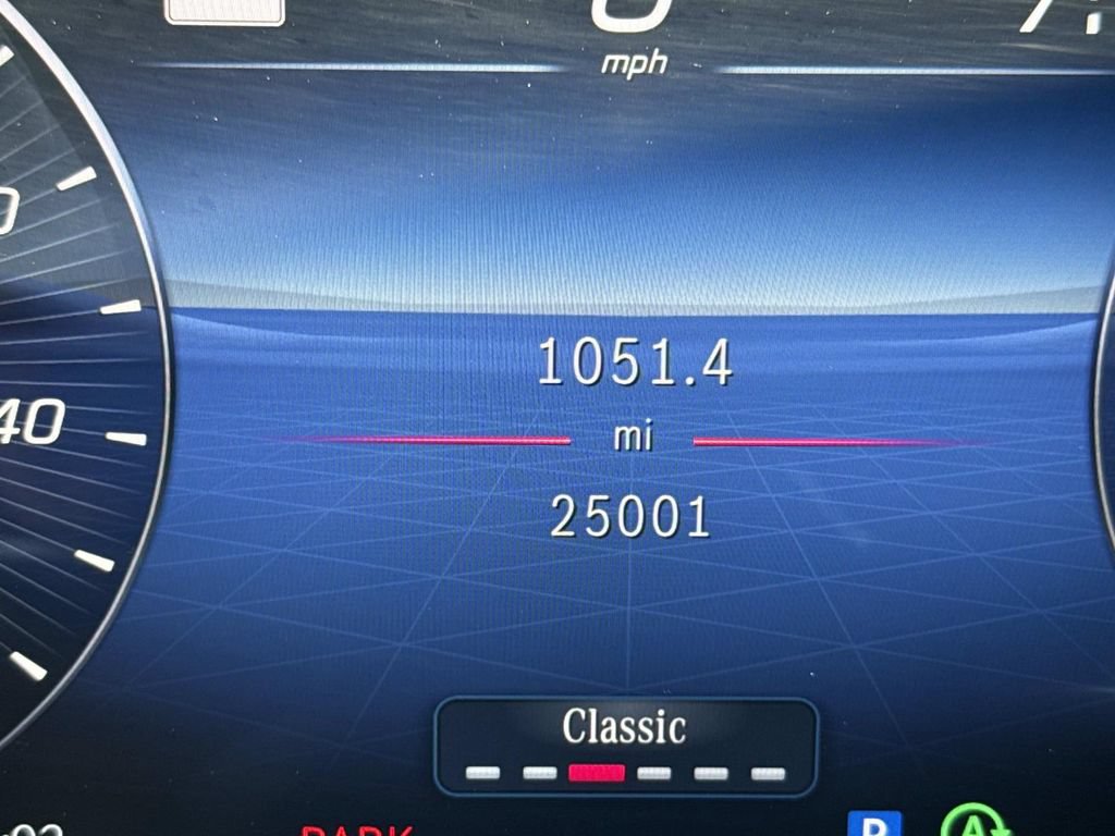 Used 2023 Mercedes-Benz C 300 Sedan image 35
