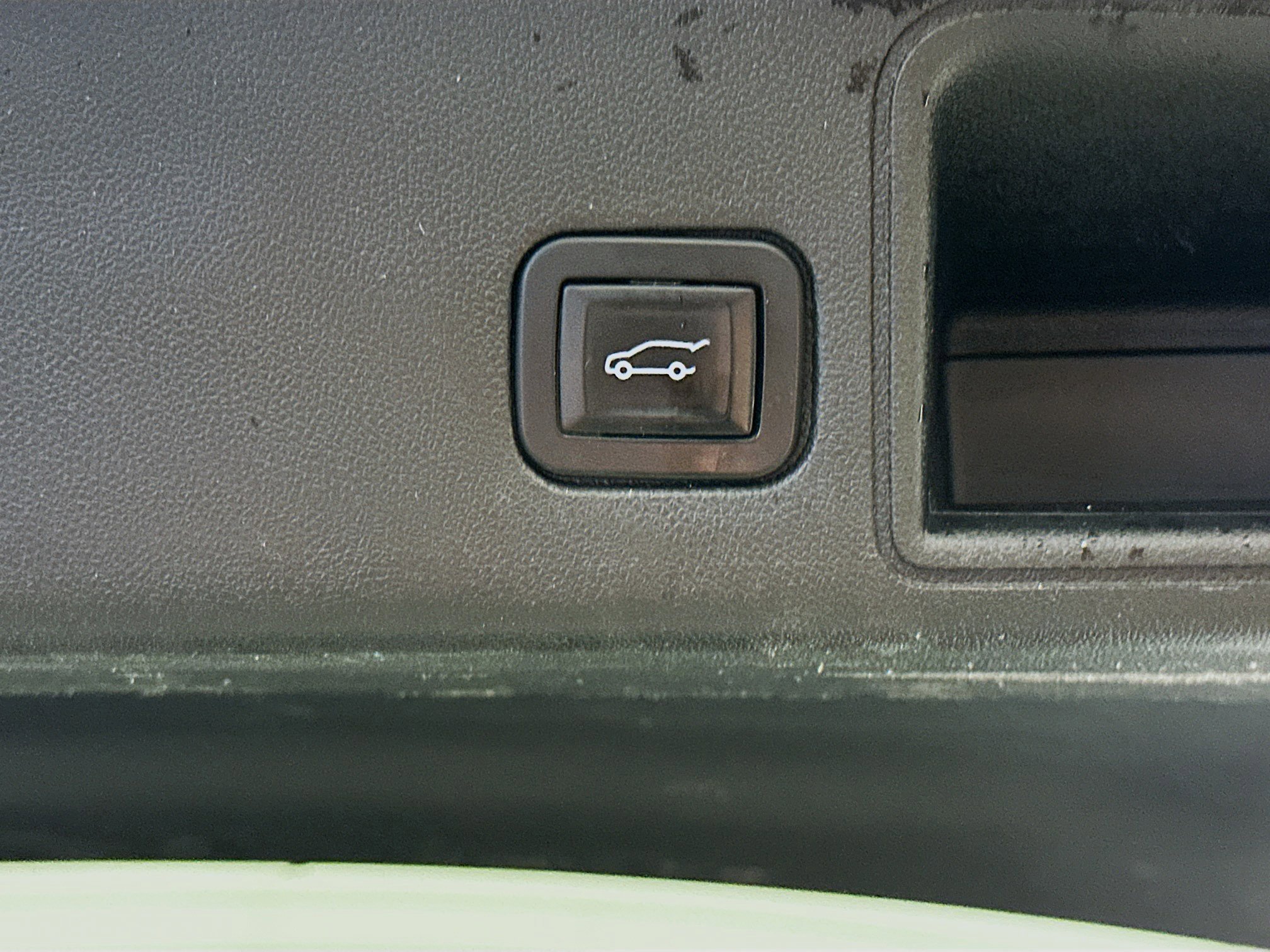 Used 2018 GMC Terrain SLT w/ Preferred Package image 29