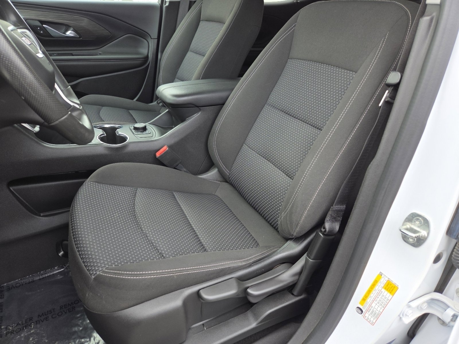 Used 2023 GMC Terrain SLE image 25