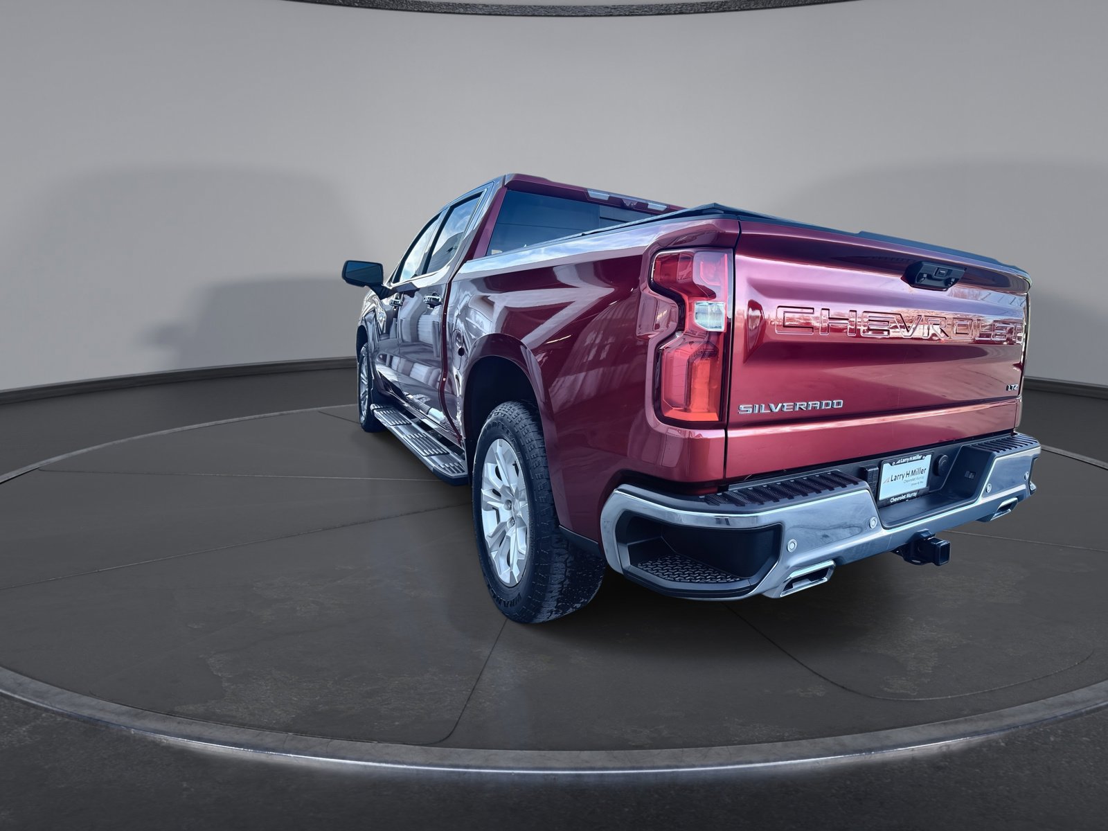 Used 2023 Chevrolet Silverado 1500 LTZ w/ Technology Package image 12