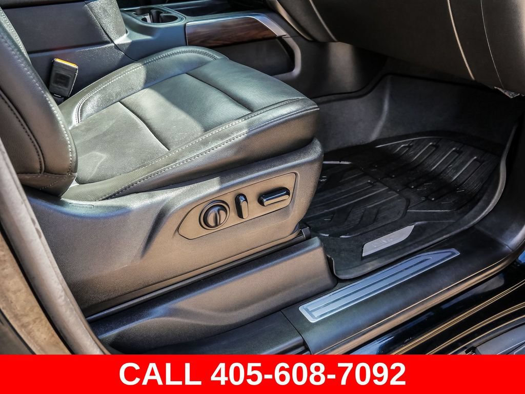 Used 2020 GMC Sierra 1500 SLT w/ SLT Premium Plus Package AWD/4WD image 16
