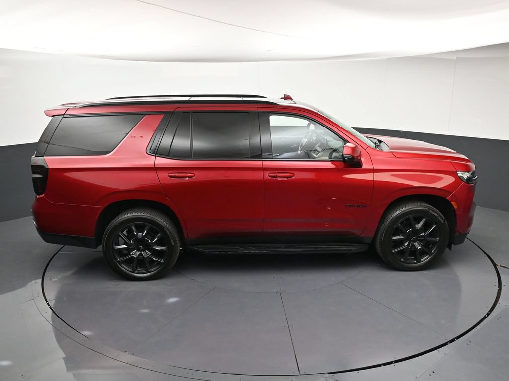 Used 2021 Chevrolet Tahoe RST w/ Luxury Package AWD/4WD image 21