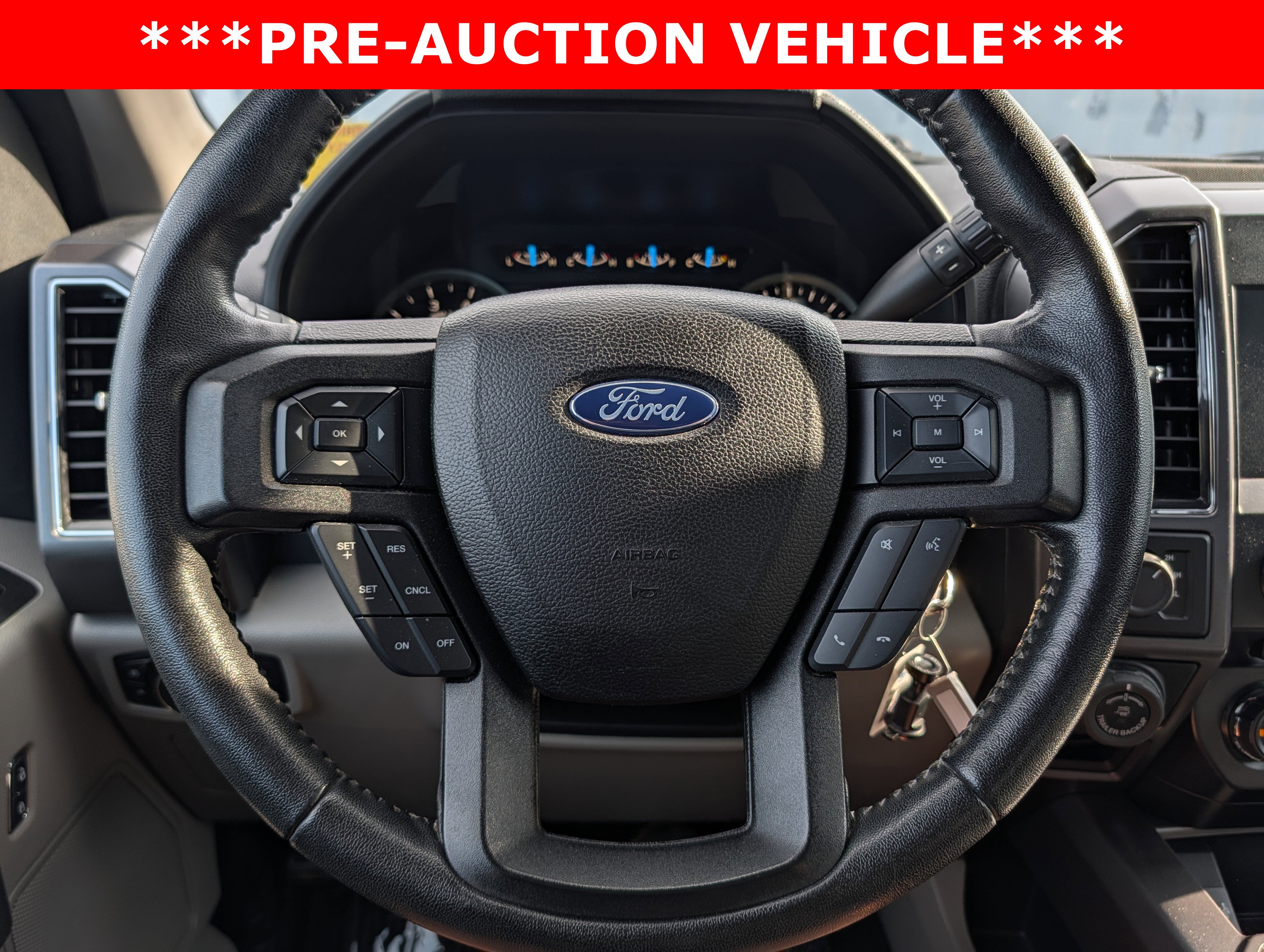 Used 2017 Ford F150 XLT w/ Equipment Group 302A Luxury AWD/4WD image 28