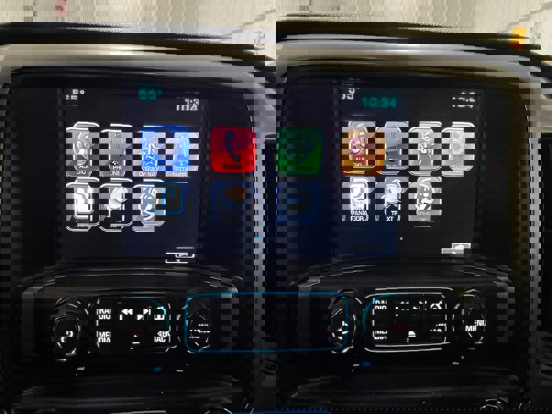 Used 2015 Chevrolet Silverado 1500 LT w/ LT Convenience Package image 14