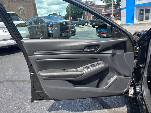Used 2026 Nissan Altima 2.5 SV FWD image 13