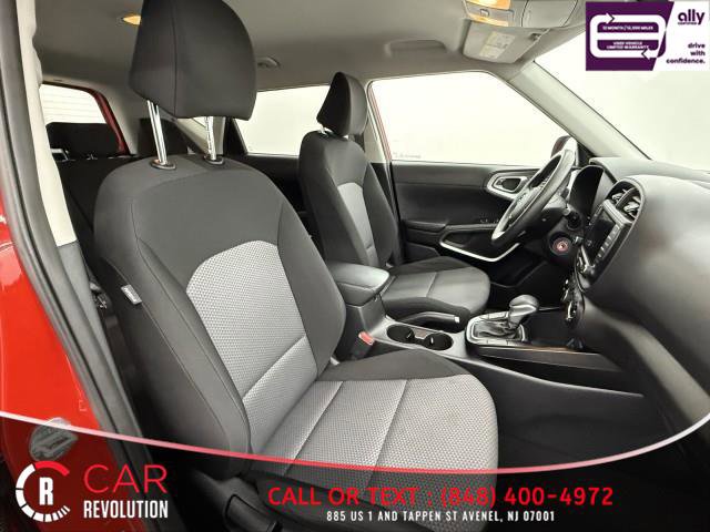 Used 2022 Kia Soul LX image 43
