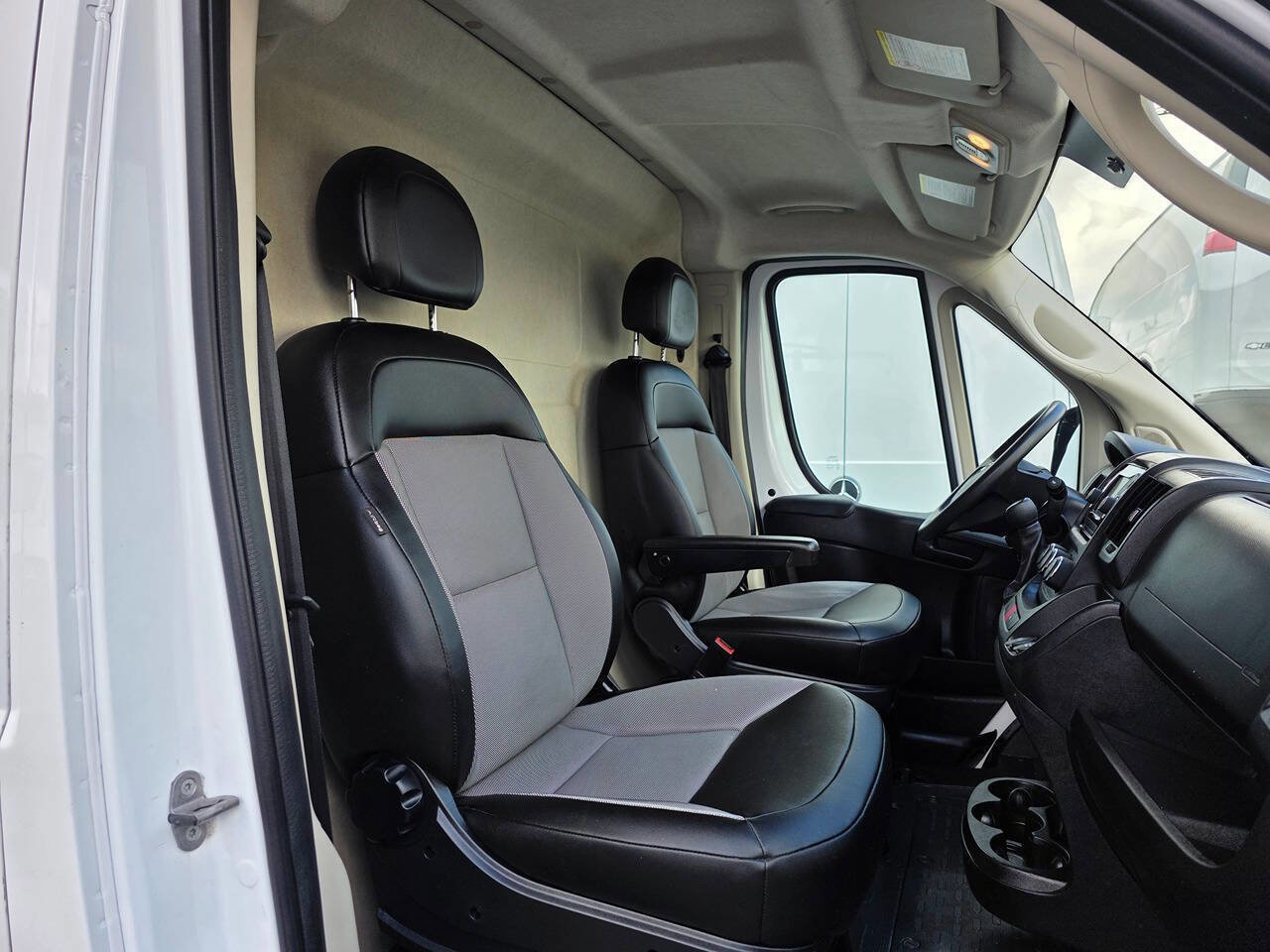 Used 2021 RAM ProMaster 1500 image 9