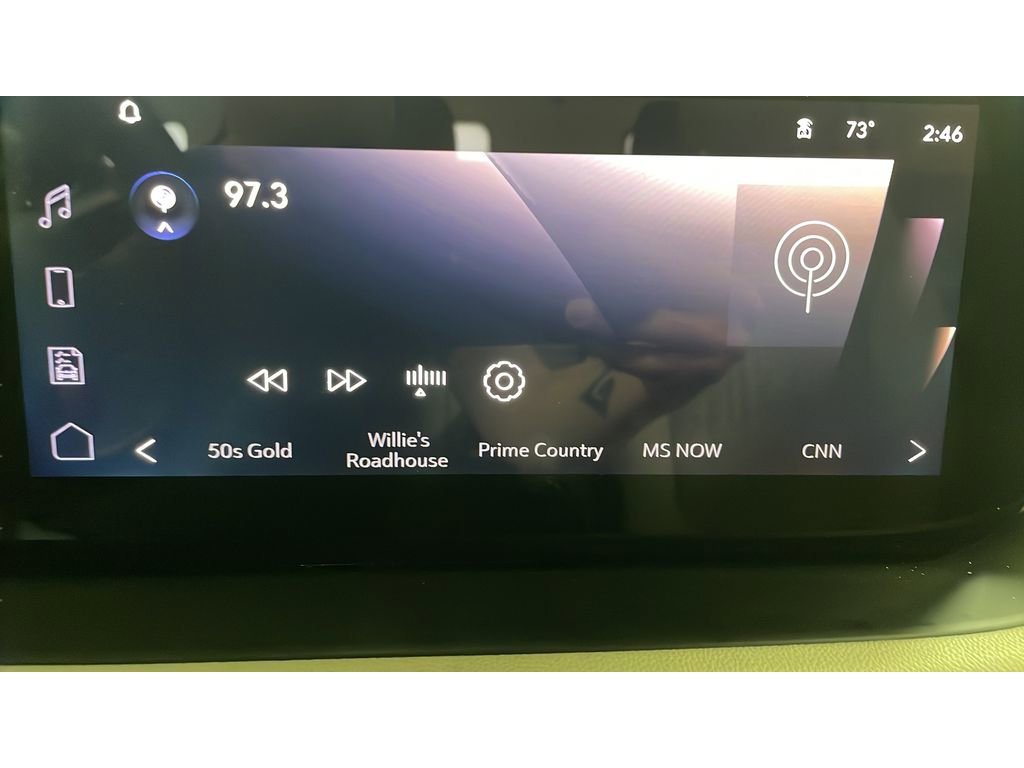 Used 2024 Buick Encore GX Avenir w/ Avenir Technology Package image 13