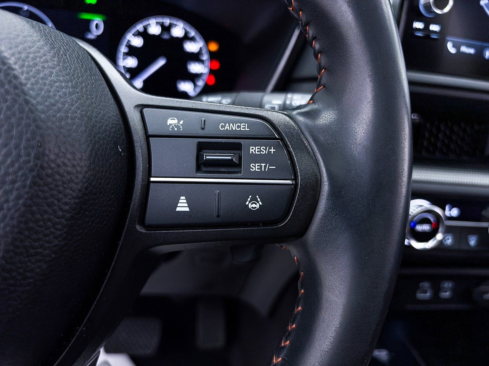 Used 2025 Honda CR-V Sport-L image 33