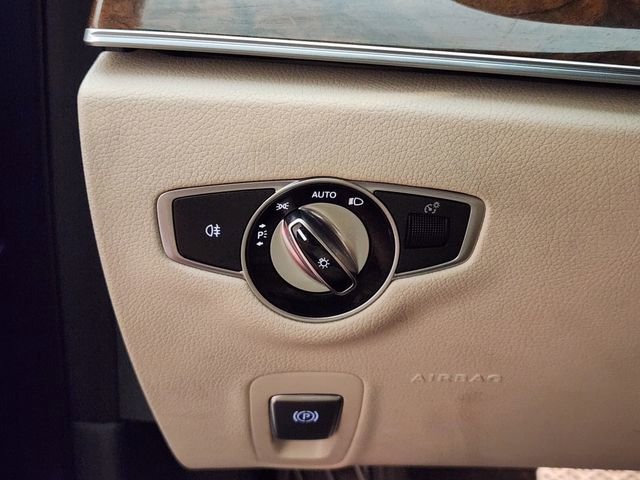 Used 2017 Mercedes-Benz E 400 E 400 image 20