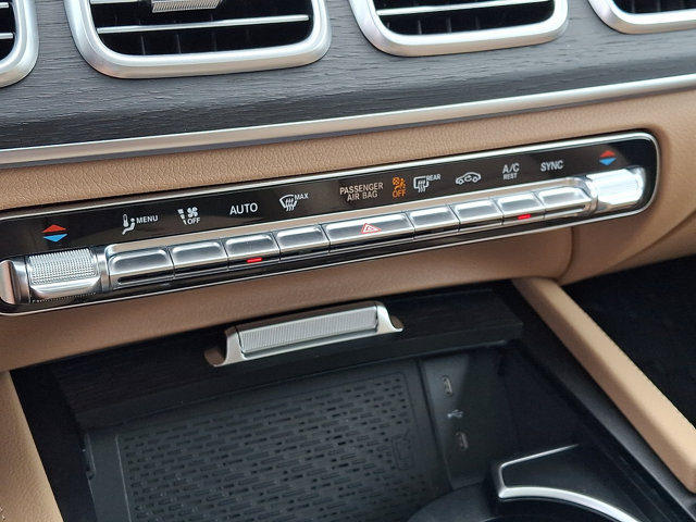 Used 2026 Mercedes-Benz GLS 450 4MATIC image 20