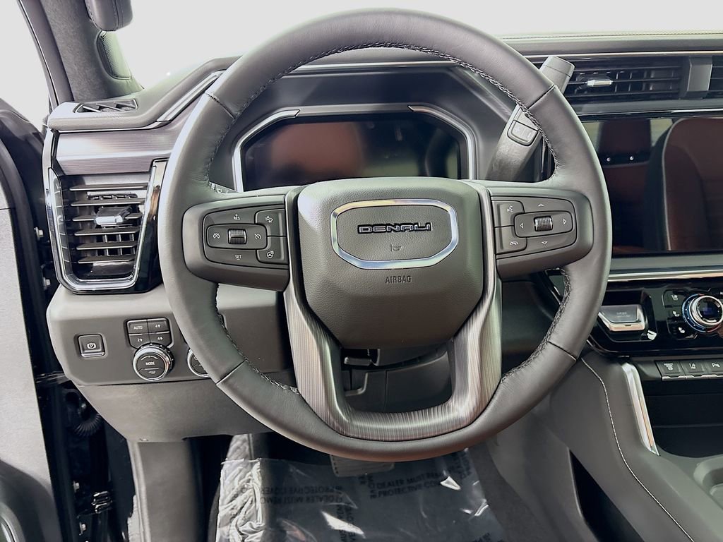 Used 2026 GMC Sierra 3500 Denali Ultimate image 12