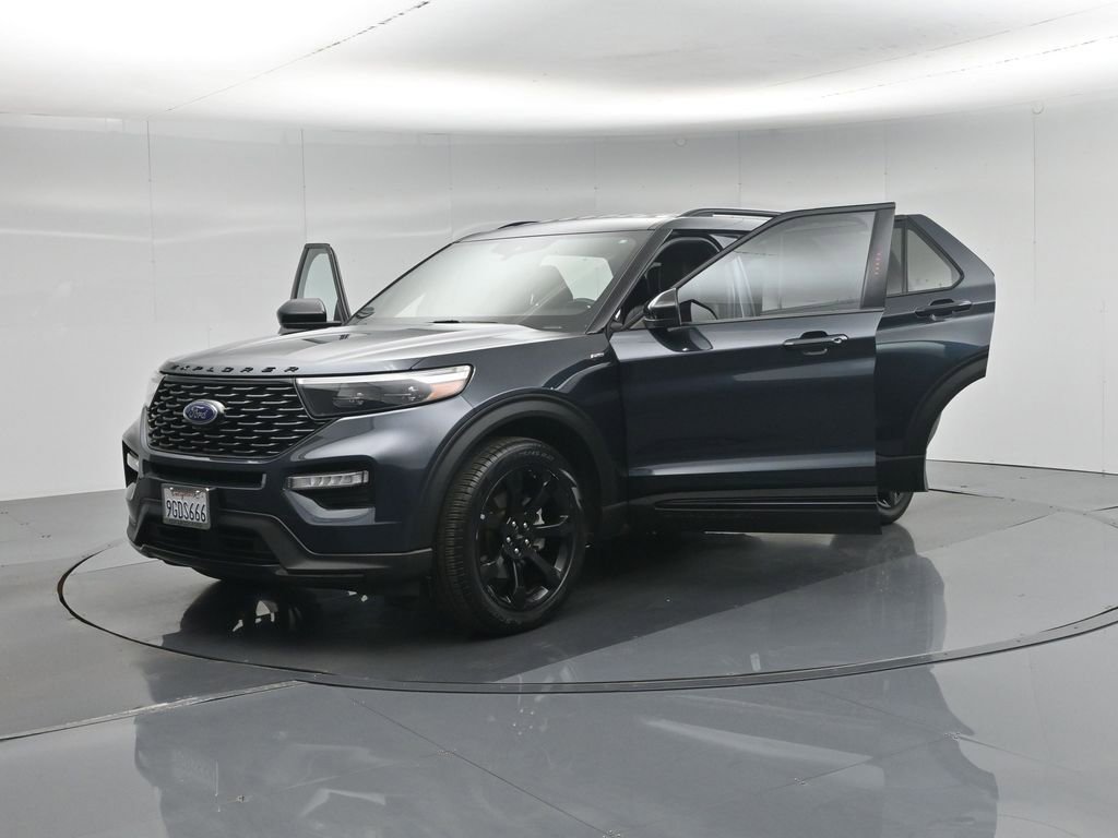 Used 2023 Ford Explorer ST-Line w/ Class IV Trailer Tow Package image 33
