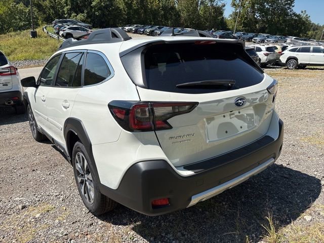 New 2025 Subaru Outback Limited image 3