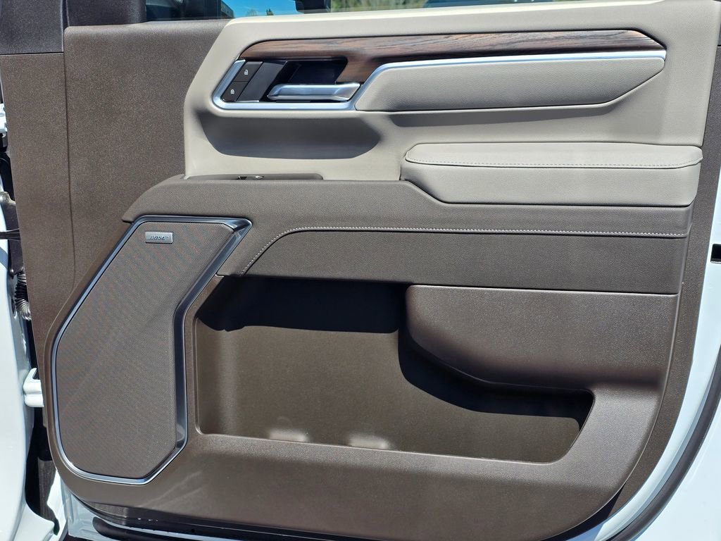 New 2026 GMC Sierra 3500 SLT w/ SLT Premium Package AWD/4WD image 36