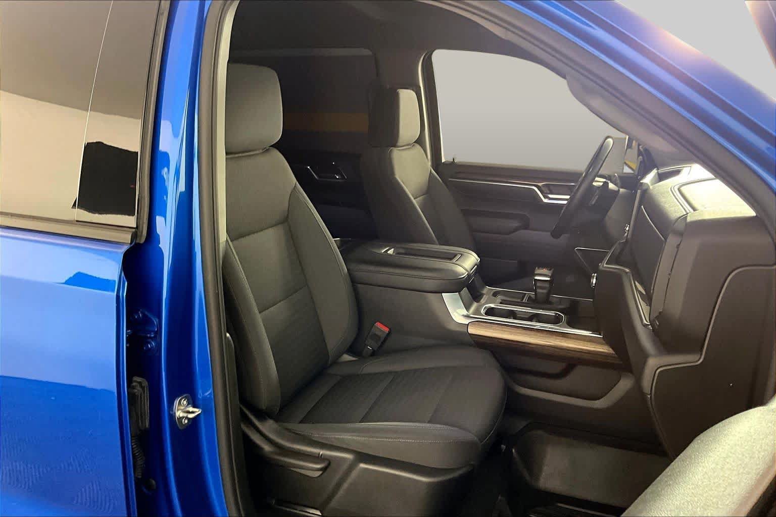 Used 2022 GMC Sierra 1500 Elevation AWD/4WD image 9