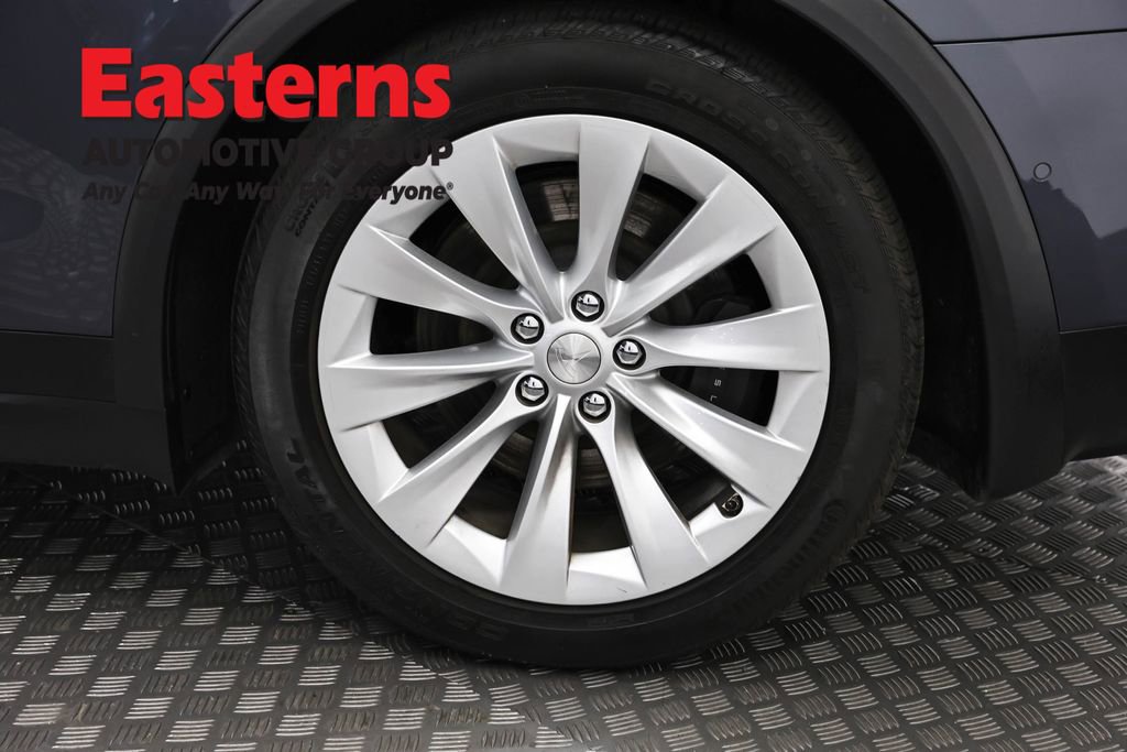 Used 2018 Tesla Model X 75D AWD/4WD image 27