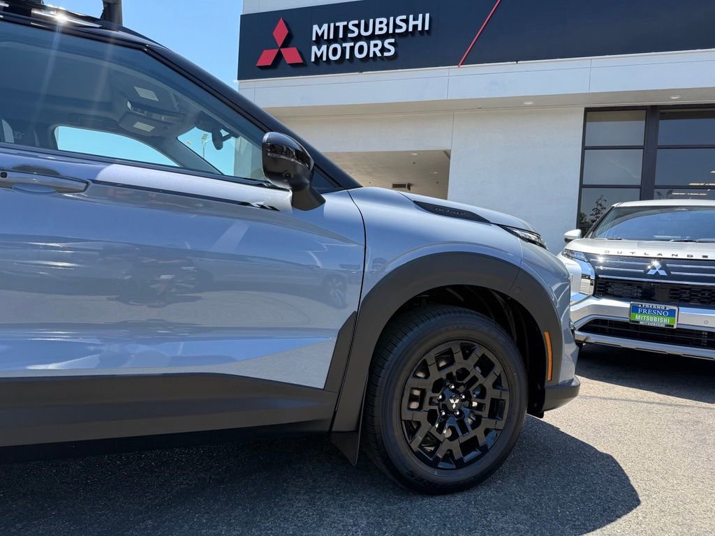 New 2026 Mitsubishi Outlander AWD image 17