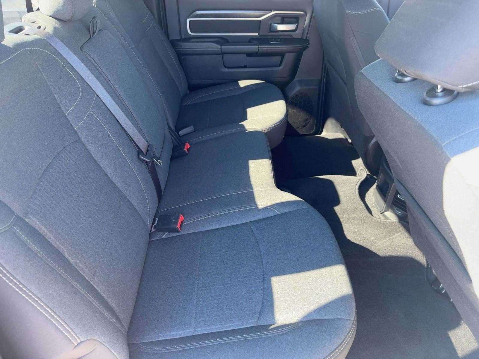 Used 2024 RAM 2500 Big Horn w/ Safety Group image 29