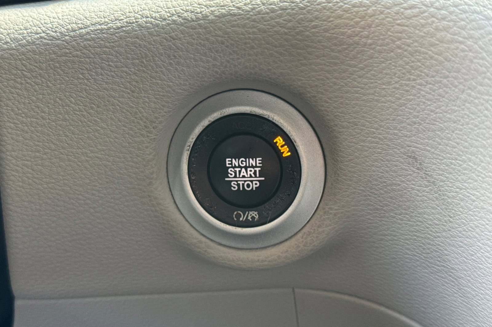 Used 2021 Chrysler Pacifica Limited w/ Premium & Safety Sphere Group image 35