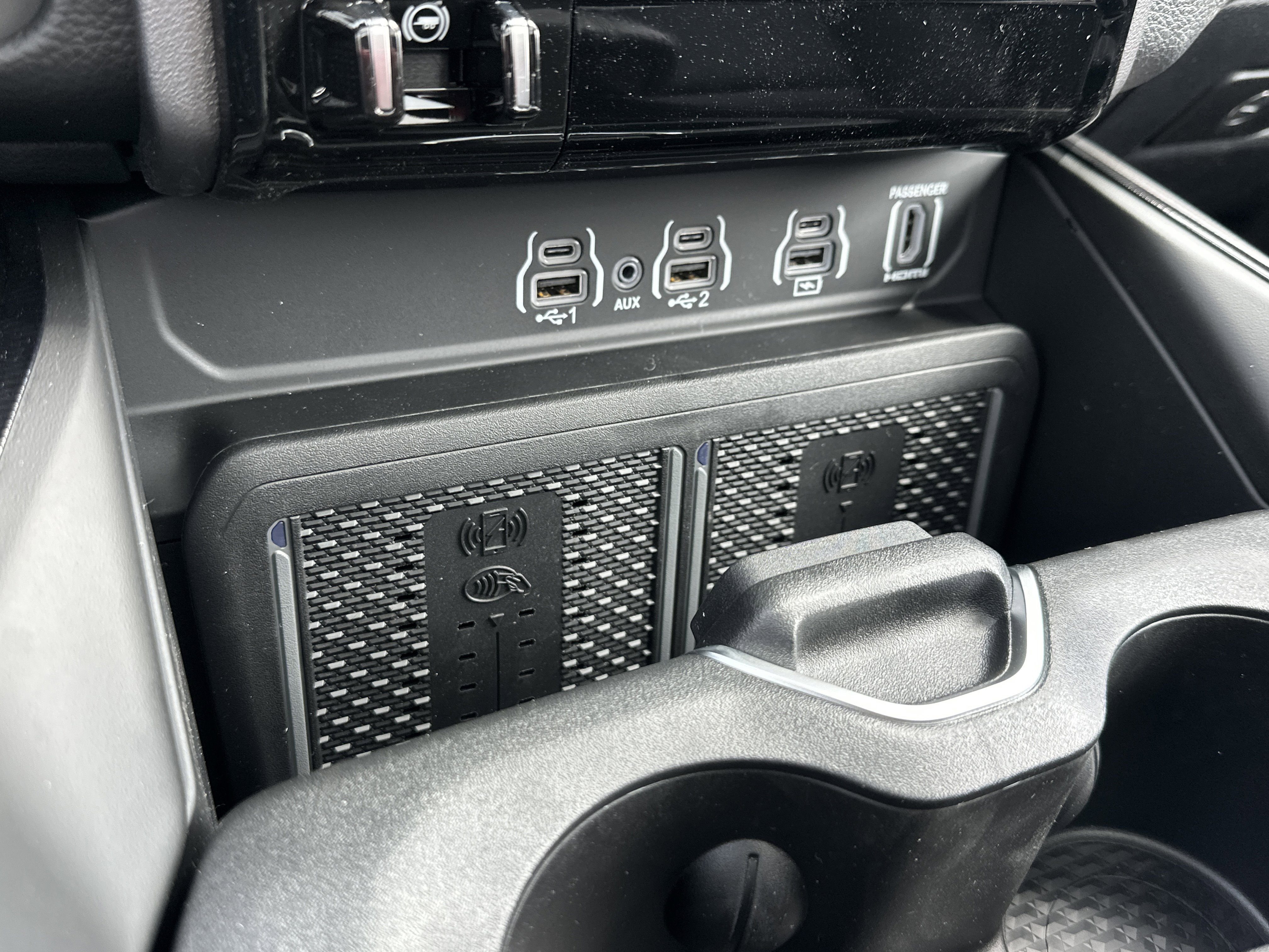 New 2026 RAM 1500 Rebel w/ Rebel Level 2 Equipment Group AWD/4WD image 9