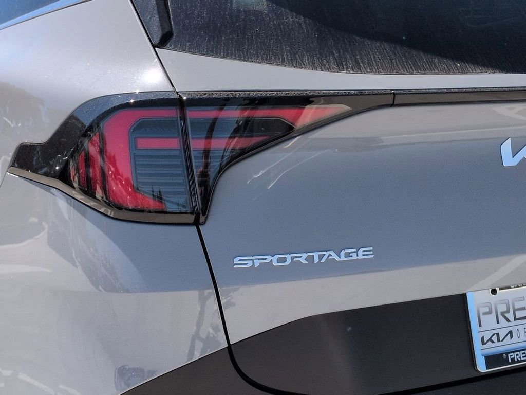 New 2026 Kia Sportage EX image 32