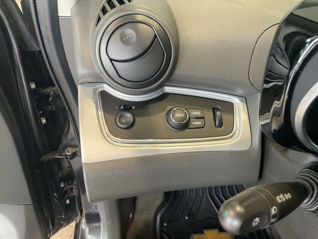 Used 2015 Chevrolet Spark LT FWD image 21
