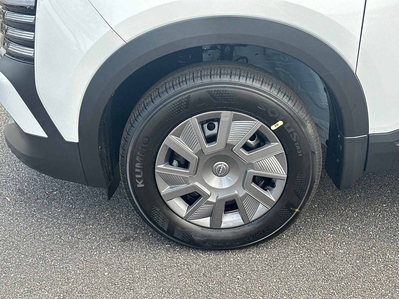 New 2026 Nissan Kicks S image 11