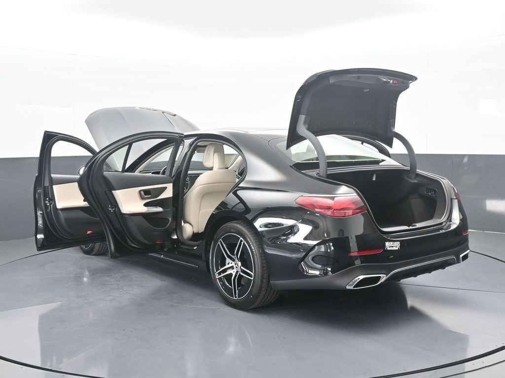 Used 2025 Mercedes-Benz E 350 4MATIC Sedan image 80