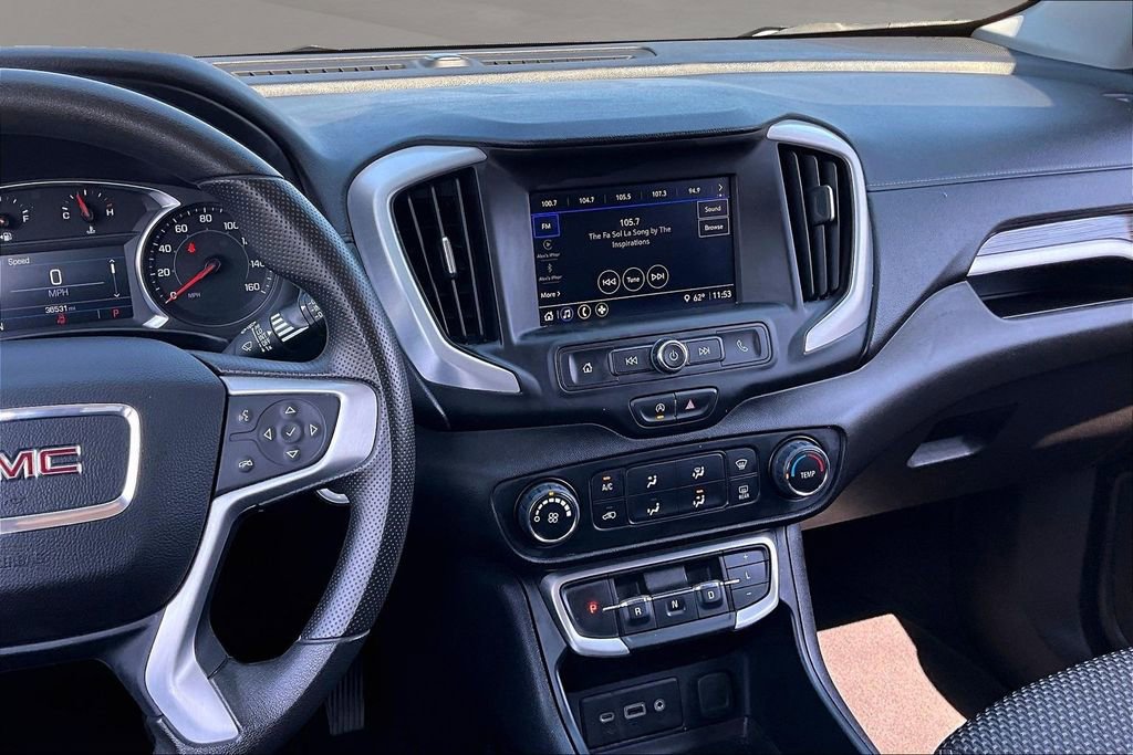 Used 2024 GMC Terrain SLE image 9