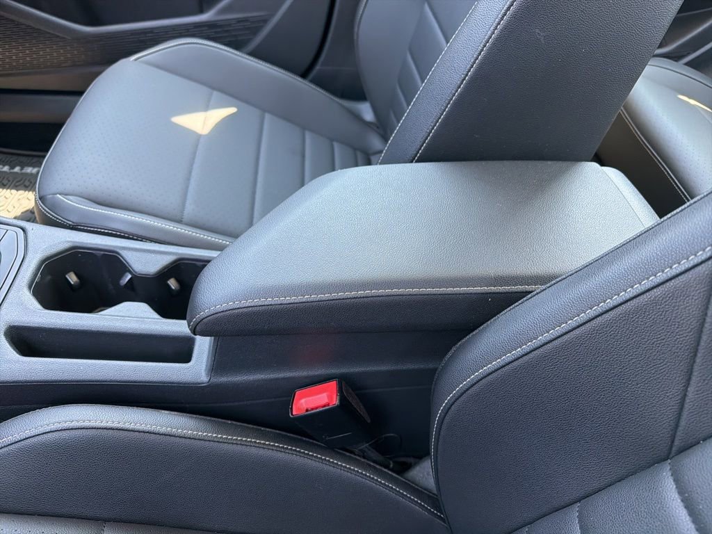 Used 2021 Volkswagen Jetta SEL FWD image 13