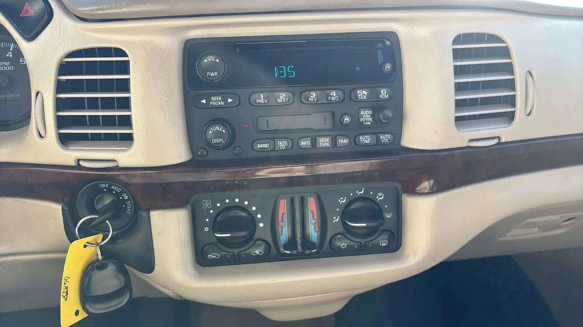 Used 2005 Chevrolet Impala LS w/ Preferred Equipment Group image 32