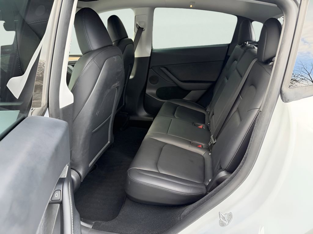 Used 2023 Tesla Model Y Long Range image 22