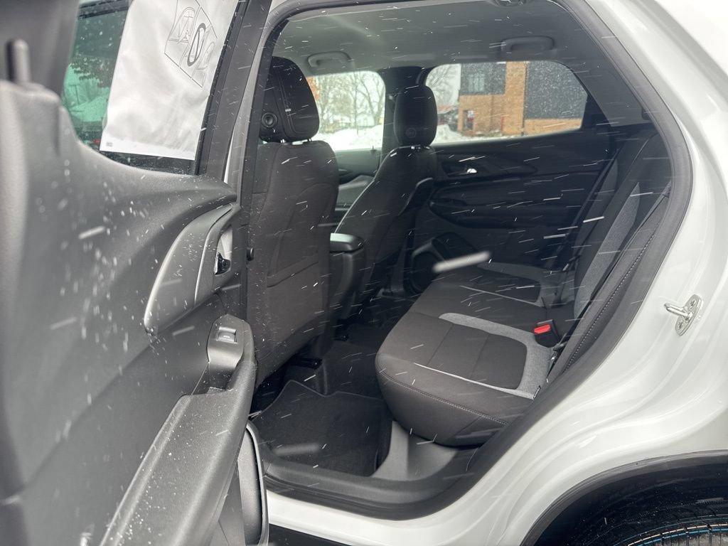 New 2026 Chevrolet TrailBlazer LS w/ LS Convenience Package AWD/4WD image 15