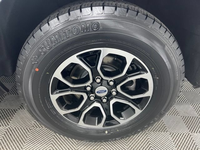 Used 2024 Ford Expedition Max XLT AWD/4WD image 10