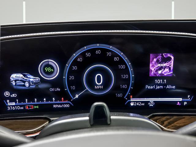 Used 2023 Cadillac Escalade Sport Platinum w/ LPO, ONYX Package AWD/4WD image 18