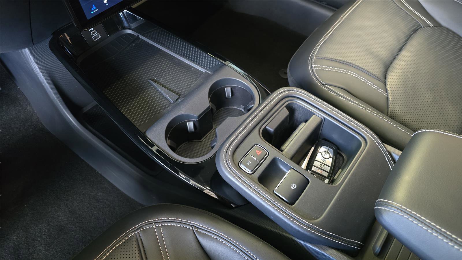 Used 2025 Ford Mustang Mach-E Premium RWD image 24