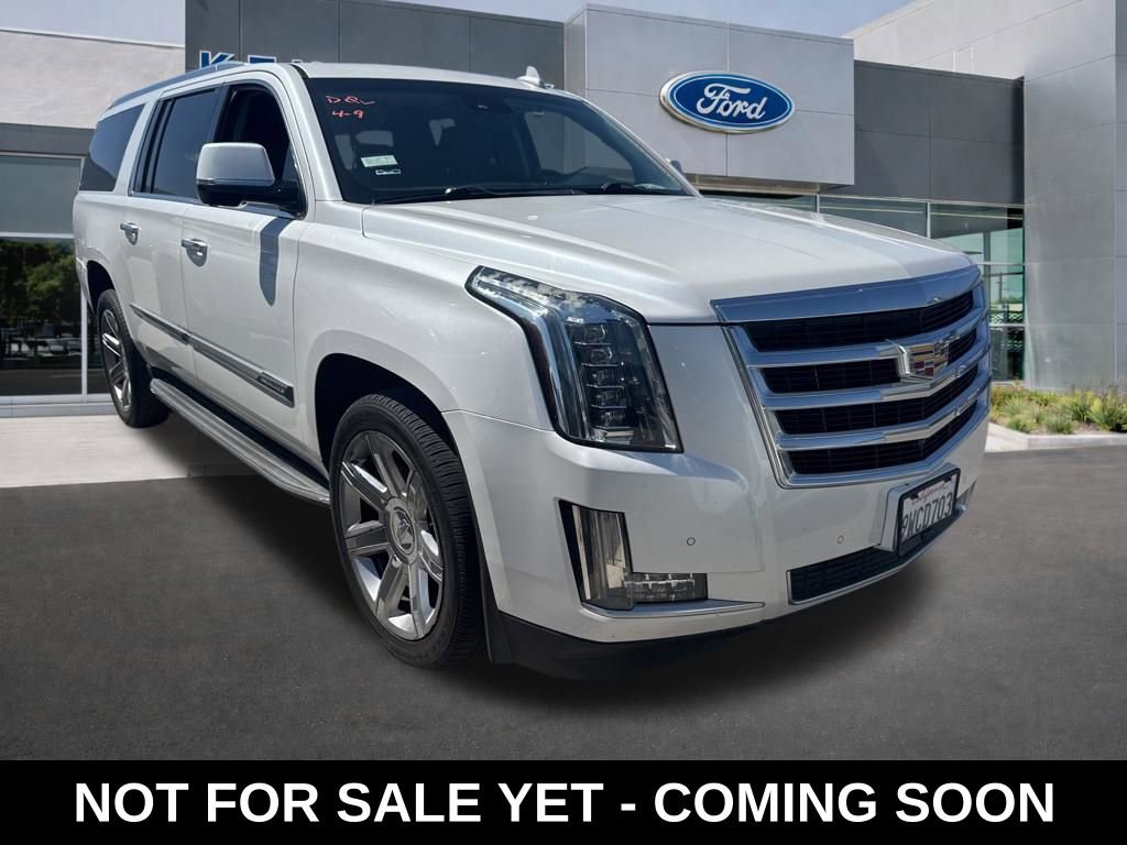 Used 2016 Cadillac Escalade ESV Luxury image 1