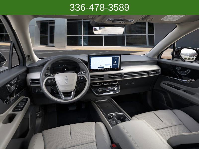 New 2026 Lincoln Corsair Premiere image 9