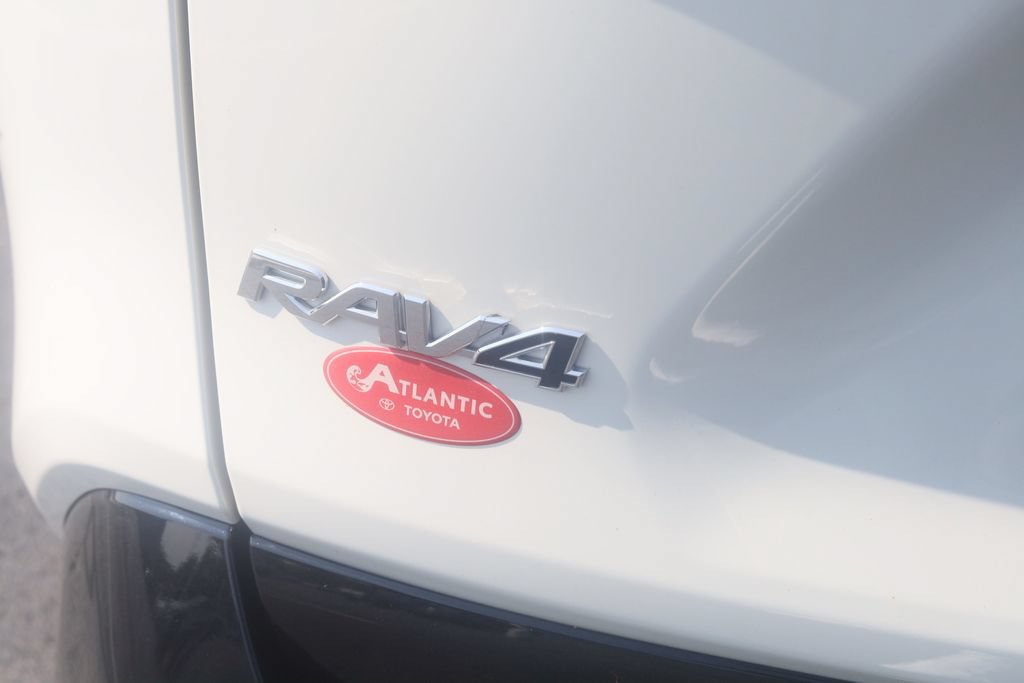 Certified 2022 Toyota RAV4 SE w/ Convenience Package AWD/4WD image 34