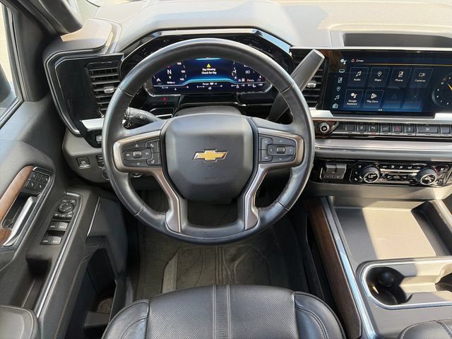 Used 2024 Chevrolet Silverado 2500 High Country w/ Technology Package AWD/4WD image 13