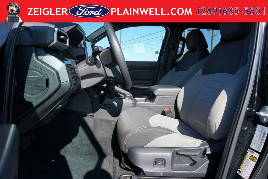 Used 2025 Toyota Tacoma TRD Off-Road AWD/4WD image 16