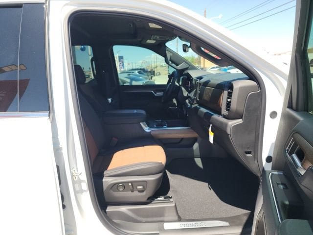 New 2026 Chevrolet Silverado 3500 High Country w/ Technology Package AWD/4WD image 39