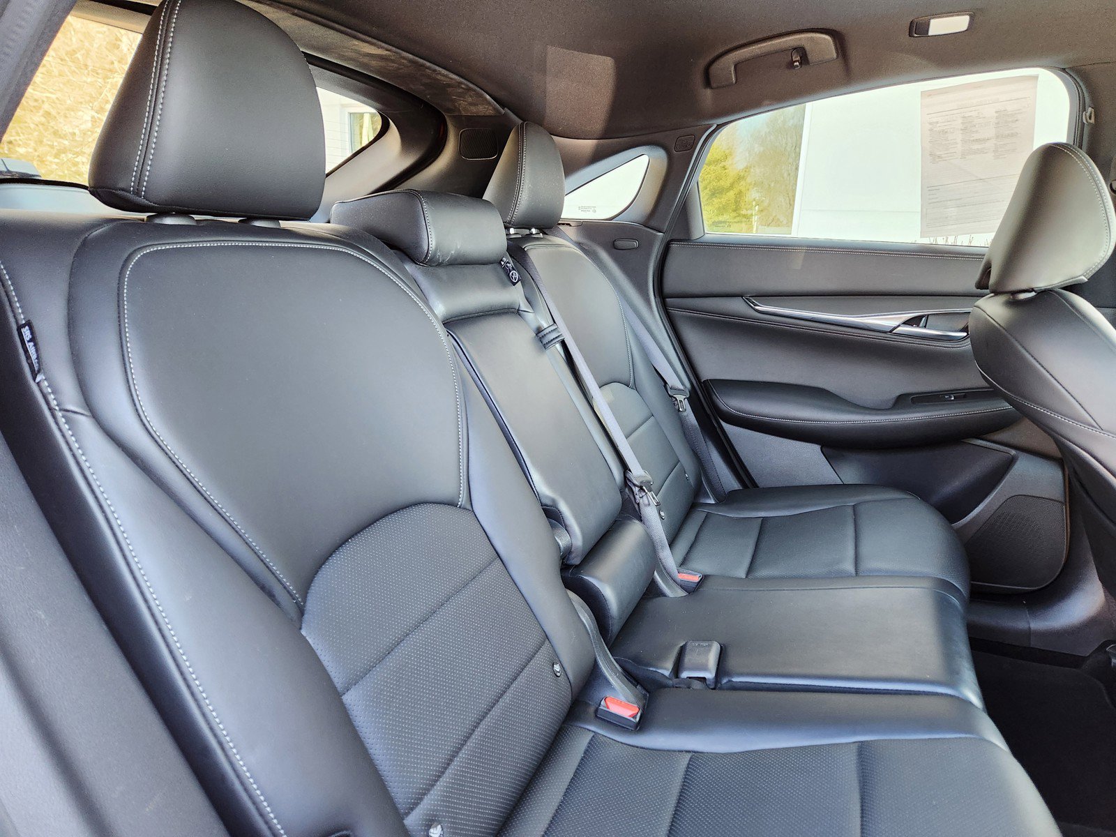 Used 2023 INFINITI QX55 Essential w/ Accent Package image 14