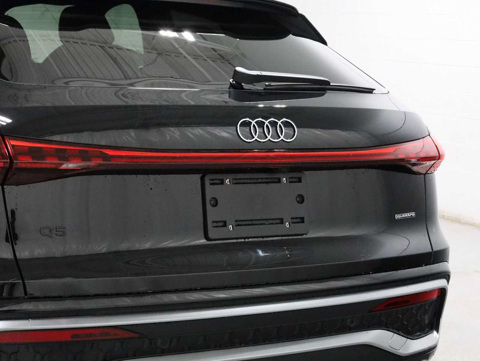 New 2026 Audi Q5 Premium AWD/4WD image 3