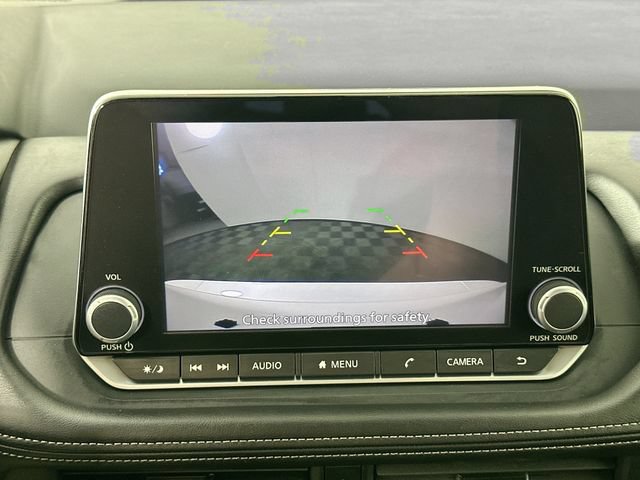 Used 2025 Nissan Rogue SV AWD/4WD image 12