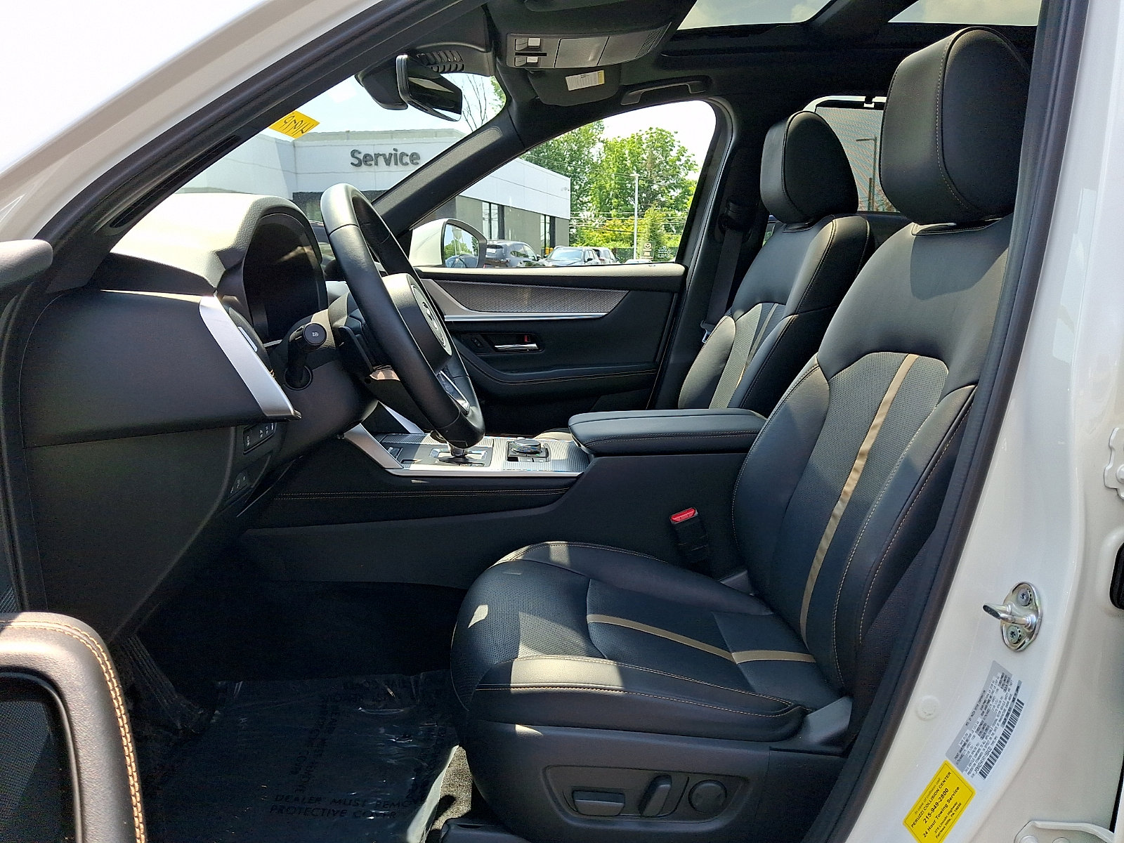 Certified 2024 MAZDA CX-90 Plug-In Hybrid w/ Premium Plus AWD/4WD image 16
