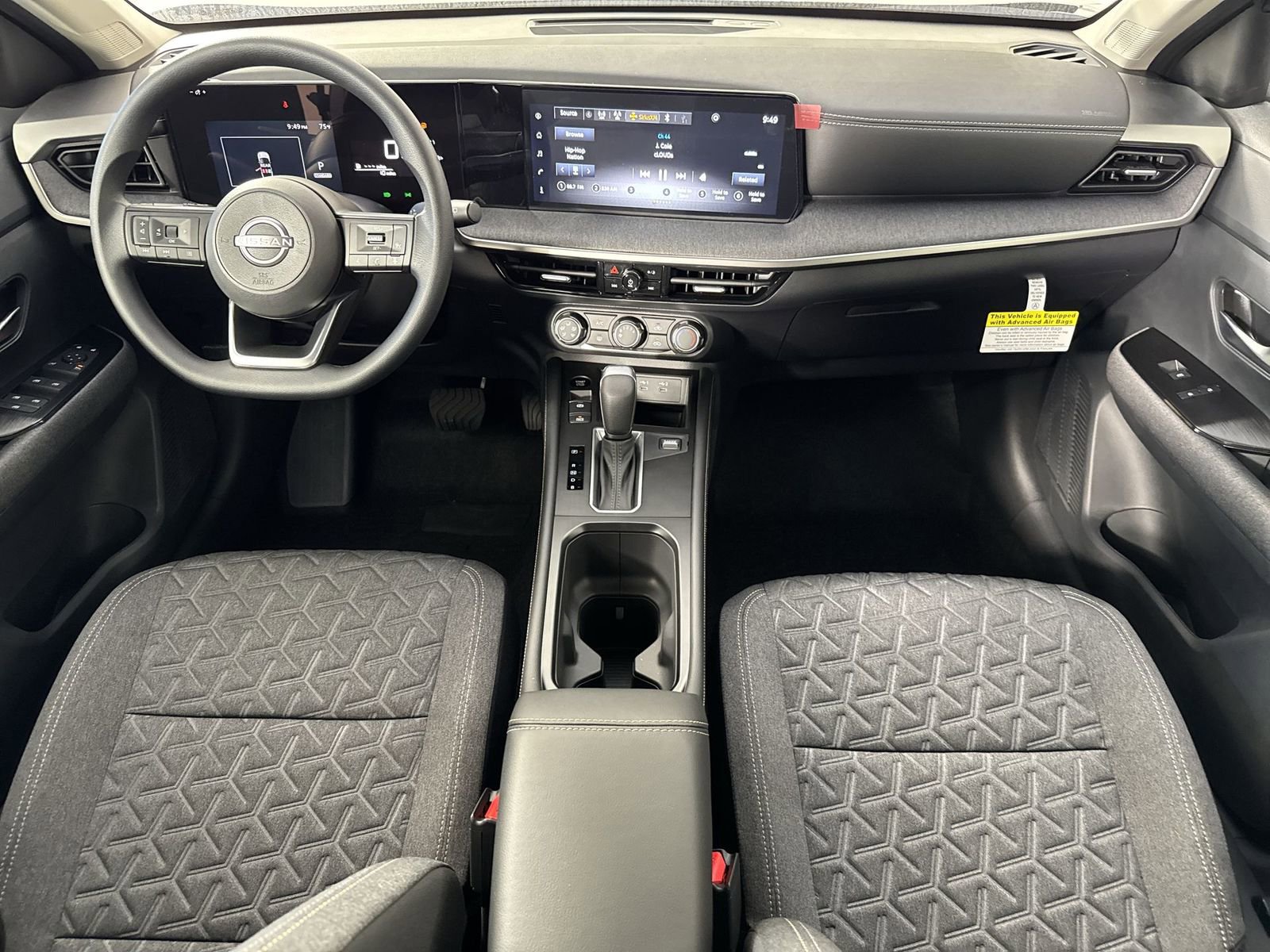 New 2025 Nissan Kicks SV image 22