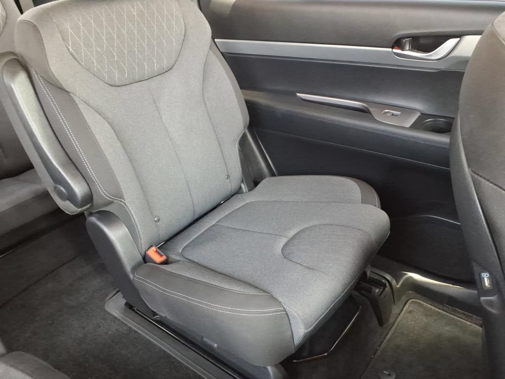 Used 2020 Hyundai Palisade SEL w/ Convenience Package FWD image 18